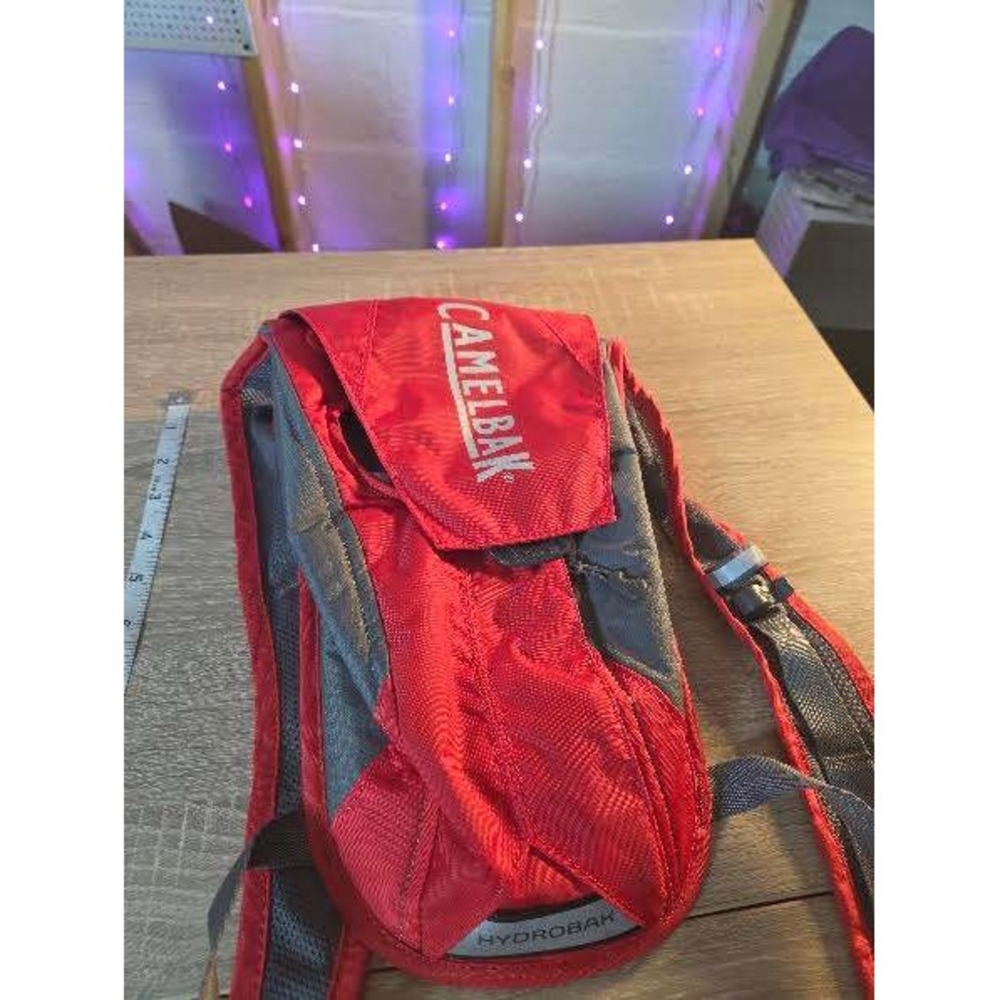 CamelBak HydroBak Hydration Pack Red Grey Lightweight Cycling Hiking Backpack